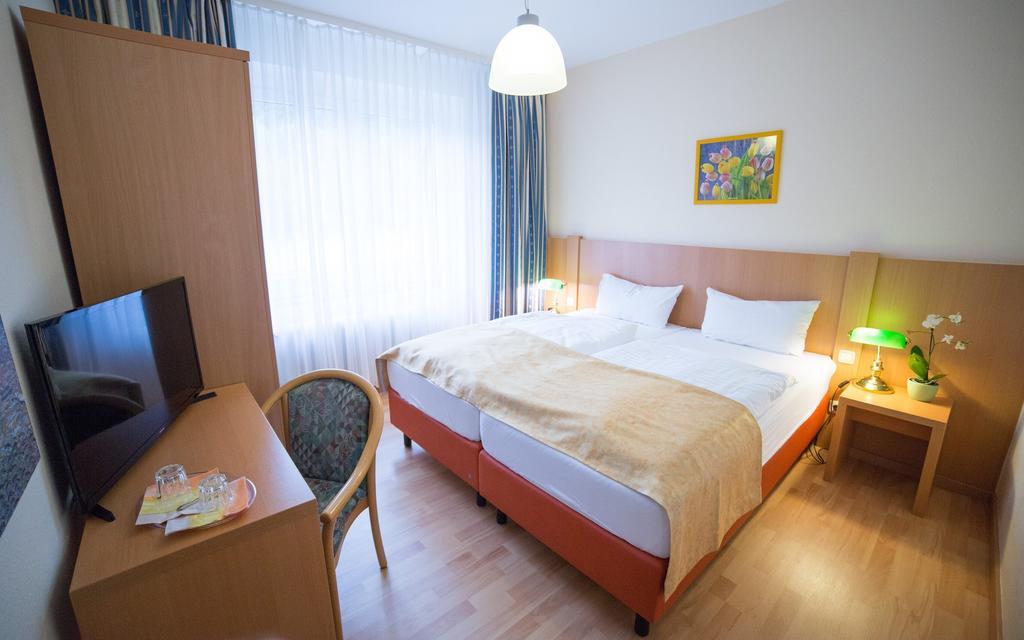 Berghotel Tambach מראה חיצוני תמונה