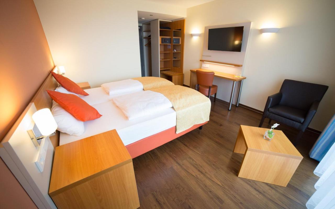 Berghotel Tambach מראה חיצוני תמונה
