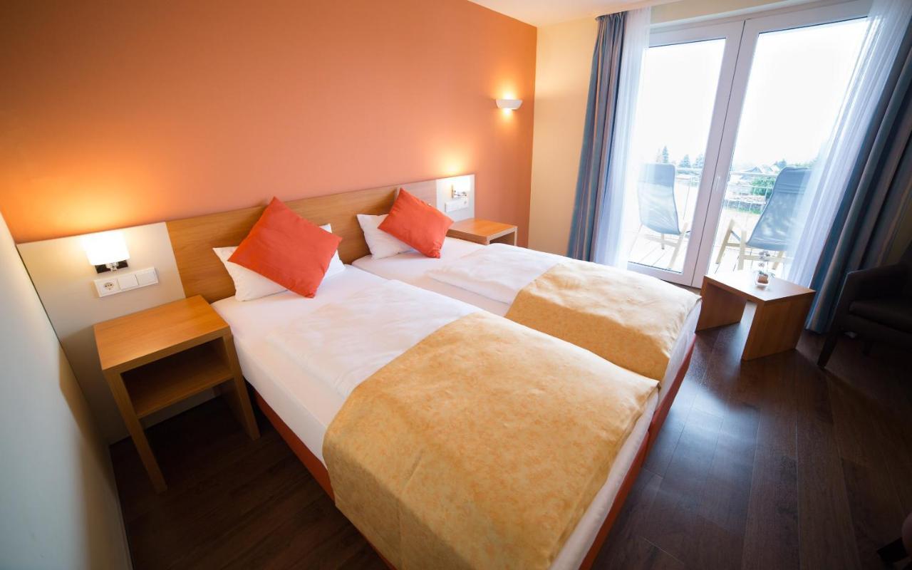 Berghotel Tambach מראה חיצוני תמונה
